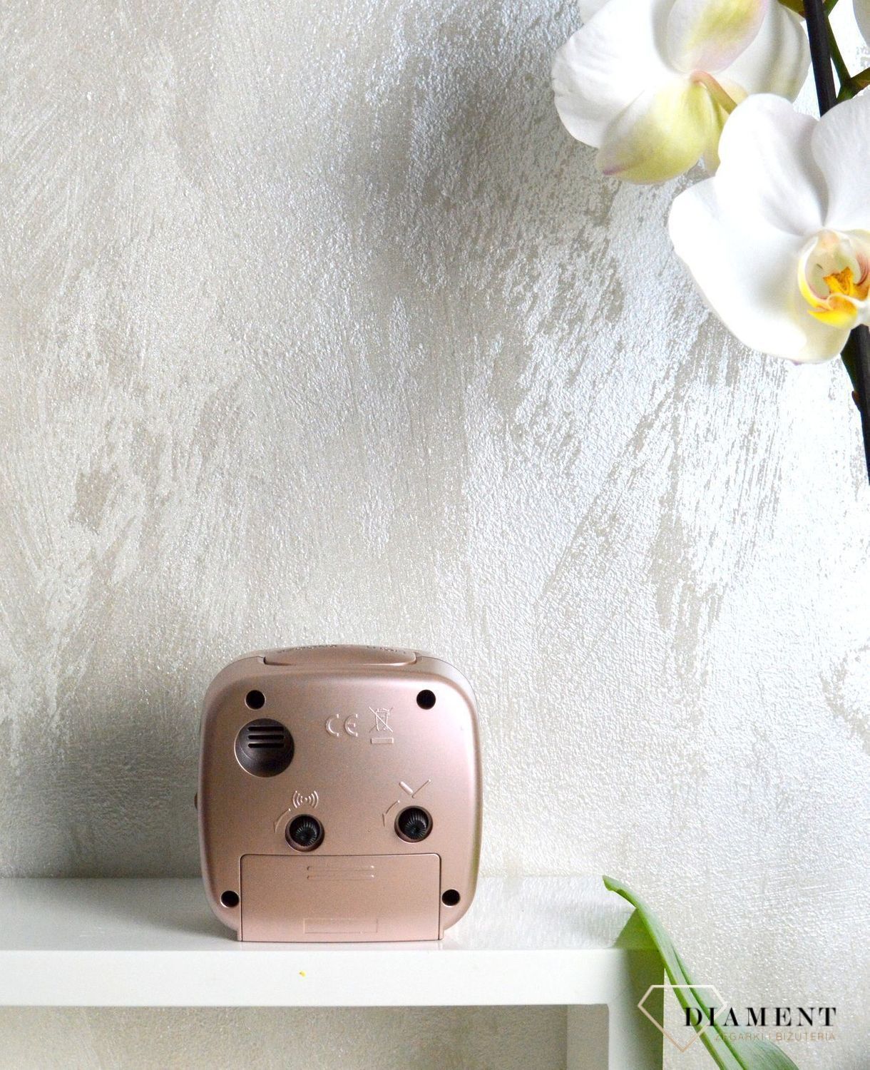 Budzik JVD SRP878.2 z płynącym sekundnikiem.jpg