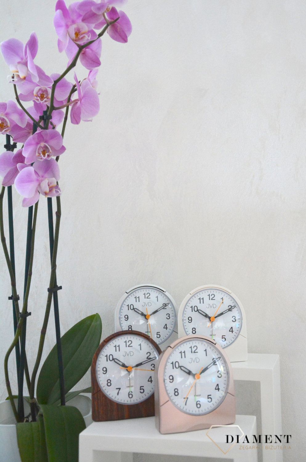 Budzik klasyczny JVD Brązowy SRP889 (1).jpg