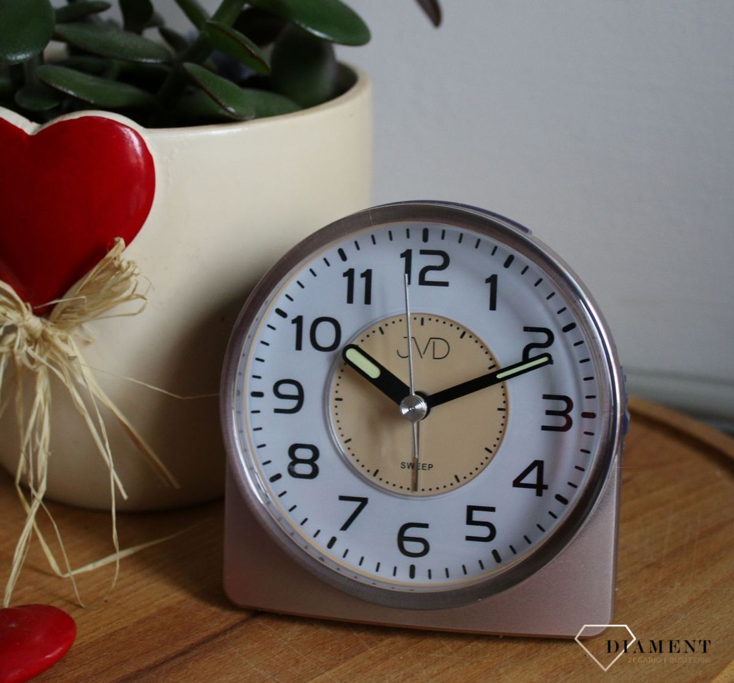 Budzik klasyczny czeskiej marki JVD SRP890.2.jpg