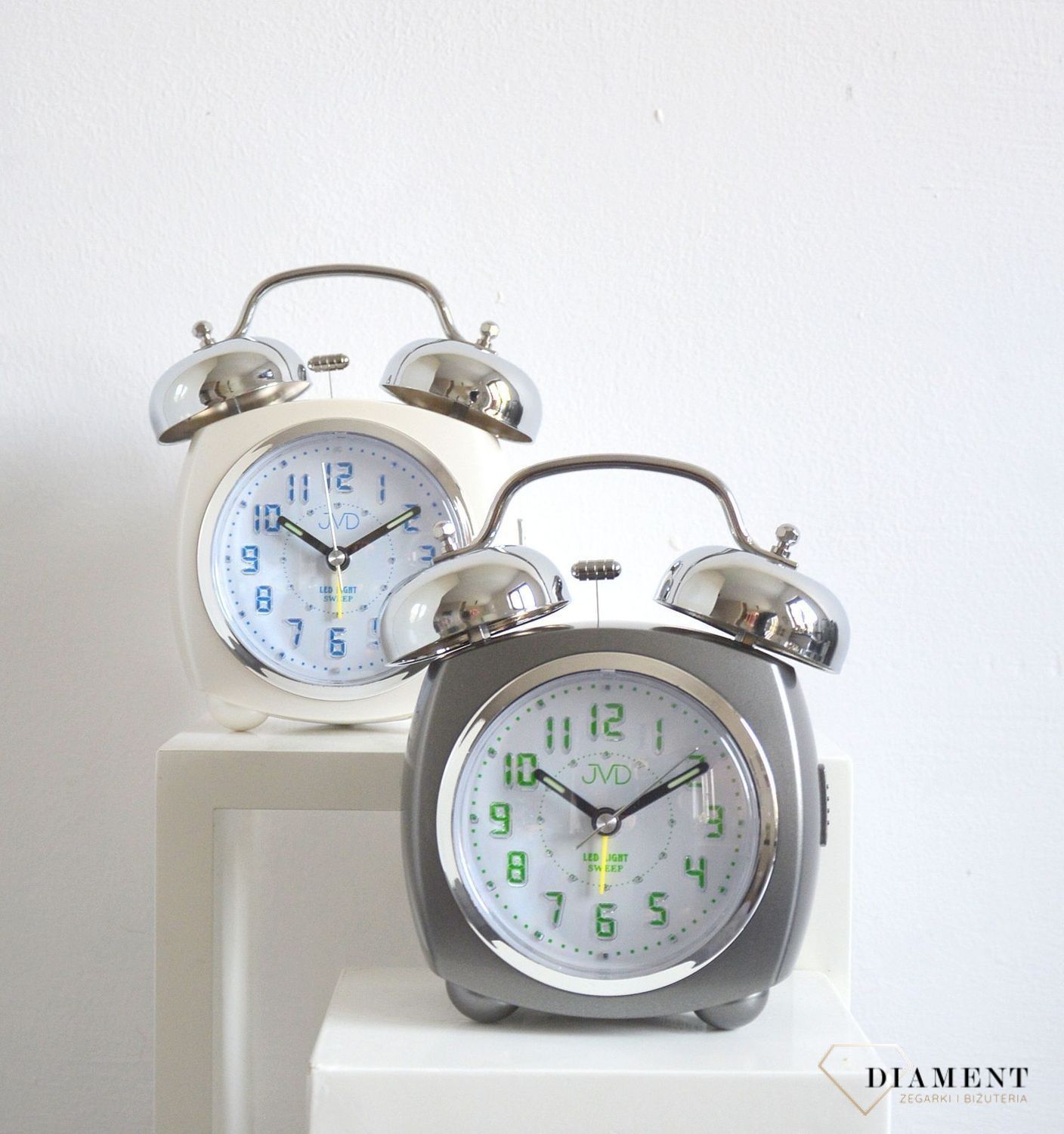 Budzik na baterię Retro JVD  Light Sensor biały SRP930 (1).jpg