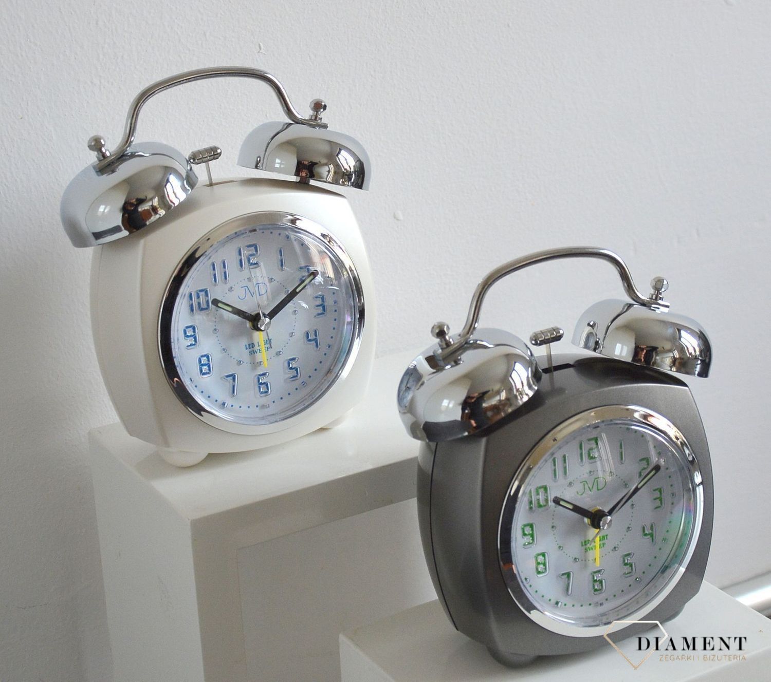 Budzik na baterię Retro JVD  Light Sensor szary SRP930 (2).jpg