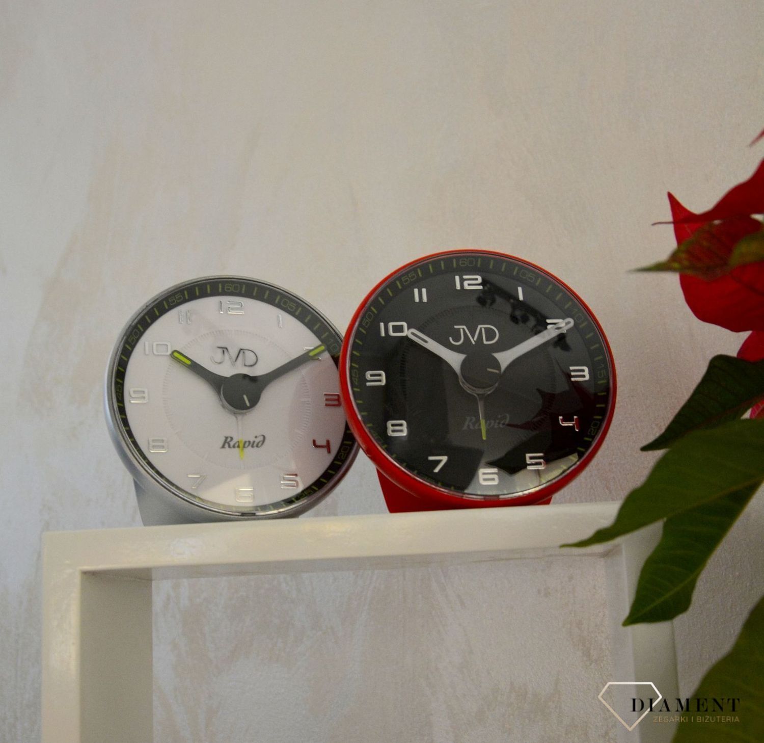 Budzik klasyczny JVD w srebrnej obudowie SRPC08 (1).jpg