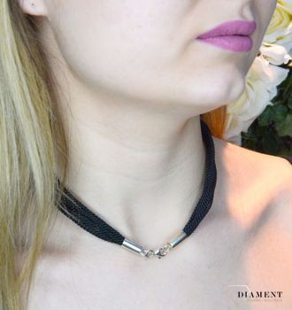 Naszyjnik czarny sznureczki ze srebrnym zapięciem DIA-SZNURKI-CZARNE-925. Ciekawy, oryginalny naszyjnik sznureczki to dodatek idealny na lato. Naszyjnik typu choker. Modny naszyjnik damski (3).JPG