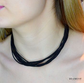 Naszyjnik czarny sznureczki ze srebrnym zapięciem DIA-SZNURKI-CZARNE-925. Ciekawy, oryginalny naszyjnik sznureczki to dodatek idealny na lato. Naszyjnik typu choker. Modny naszyjnik damski (5).JPG