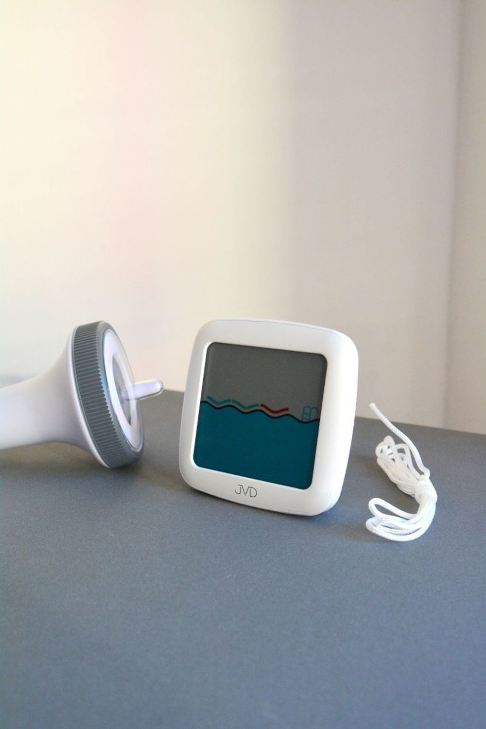 Termometr elektroniczny JVD T3385.2 sterowany radiowo. Termometry cyfrowe ✓Zegary z temperaturą ✓ Zegary na biurko✓ Gwarancja najniższej ceny✓ Grawer 0zł✓Zwrot 30 dni✓Negocjacje Zapraszamy.jpg
