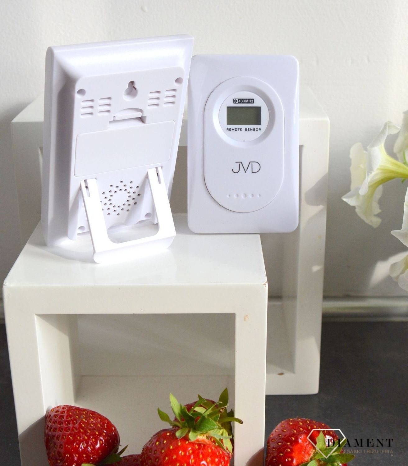 Elektroniczny zegar z pomiarem temperatury biały T7009 (1).jpg