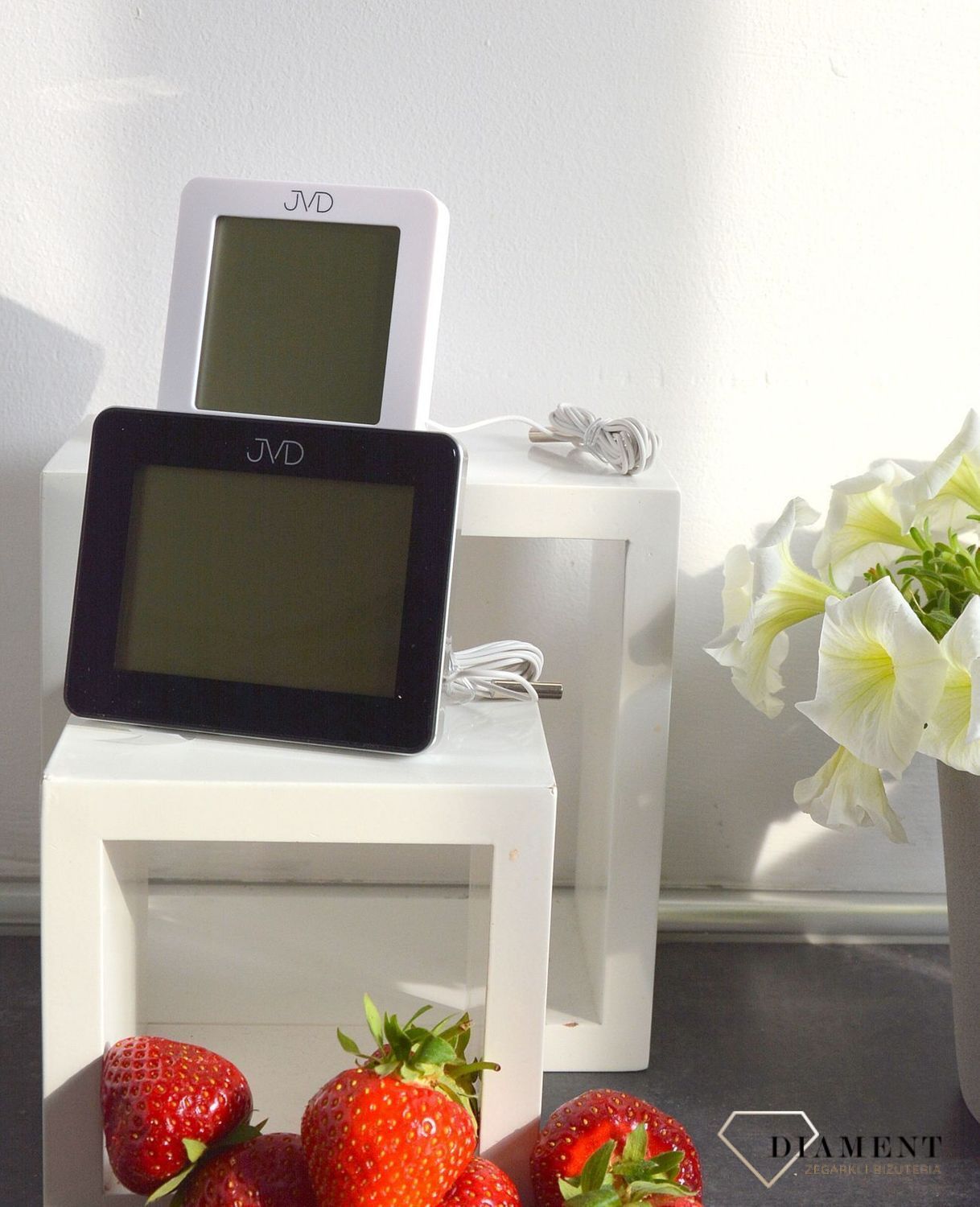 Termometr elektroniczny JVD czarny T713.jpg