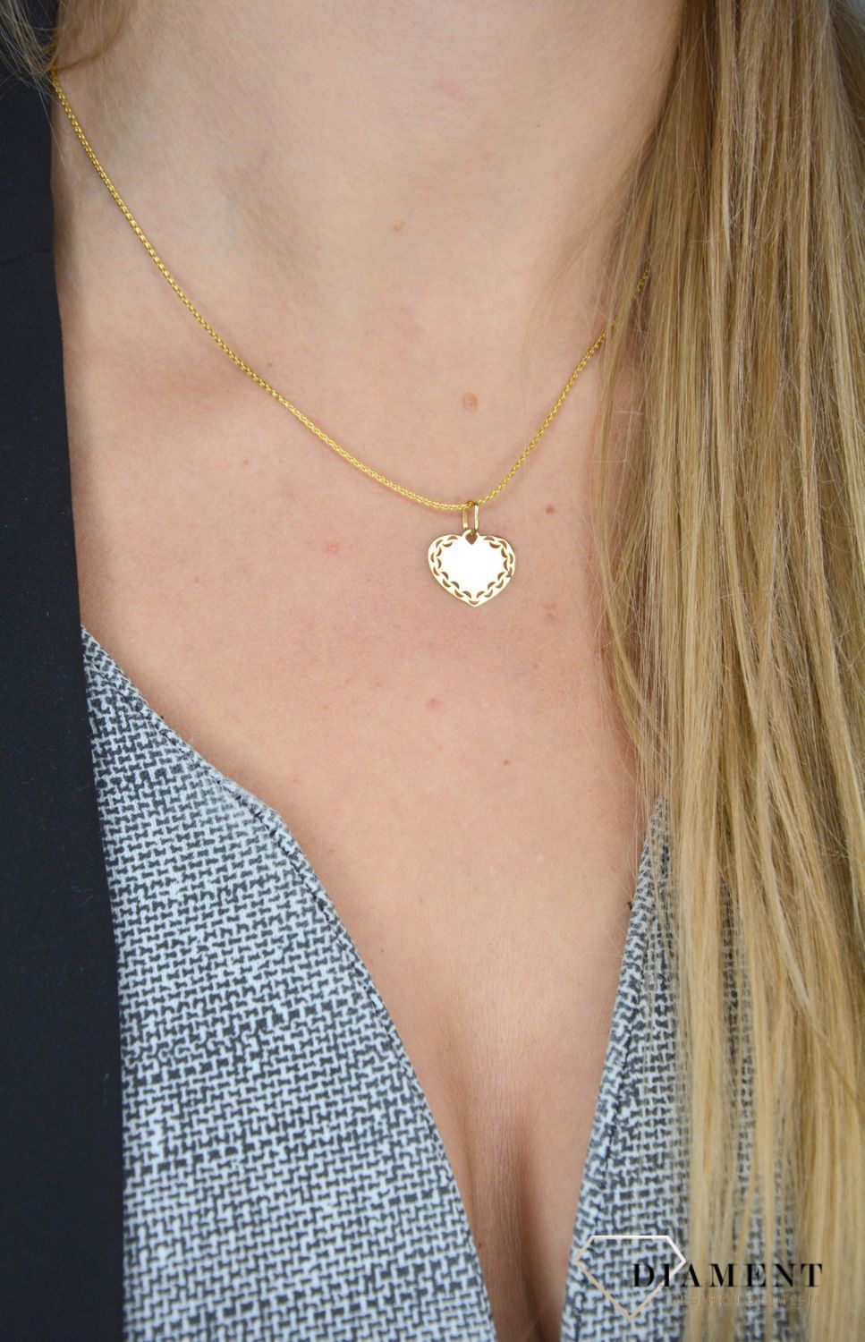 Zawieszka na łańcuszek ' Złote serce ze wzorem ' DIA-ZAW-0104-585.jpg