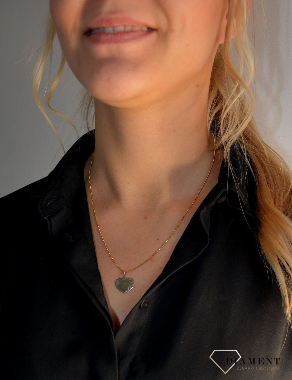 Zawieszka na łańcuszek ' Złote serce ze wzorkiem ' DIA-ZAW-0105-585.jpg