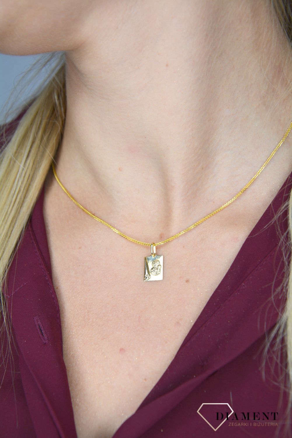 Zawieszka medalik ' Matka Boska Częstochowska na kartce ' DIA-ZAW-0107-585.jpg