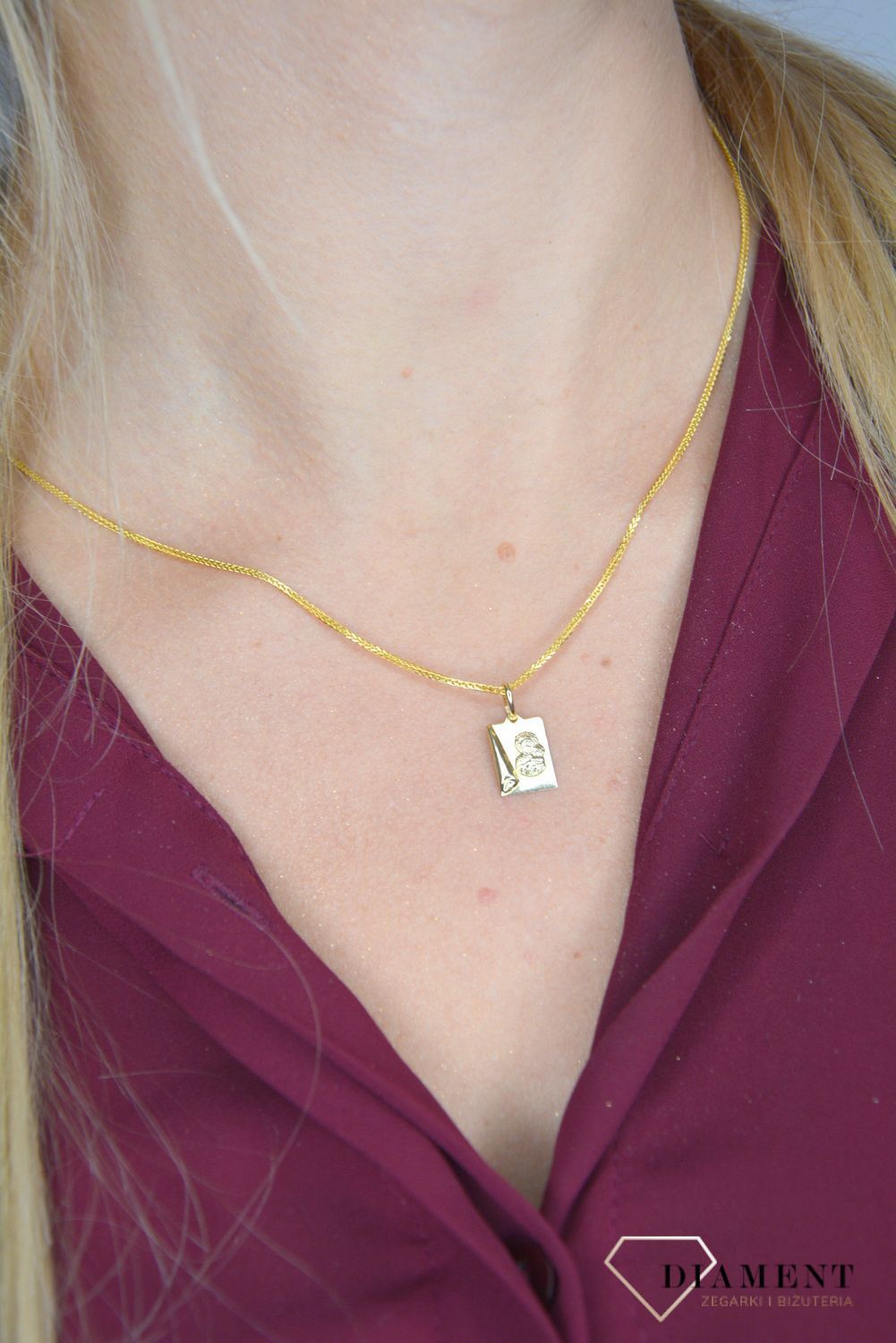 Zawieszka medalik ' Matka Boska Częstochowska na kartce ' DIA-ZAW-0107-585.jpg