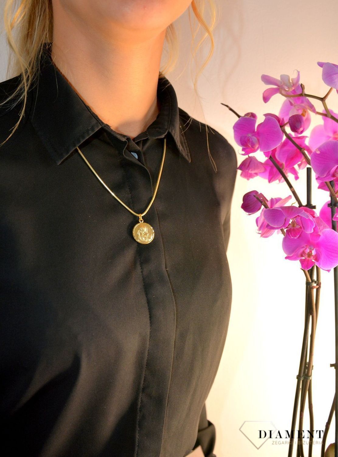 Złota zawieszka  ' Dwustronny medalik ' DIA-ZAW-0111-585 (1).jpg