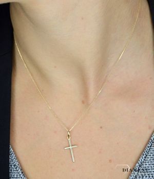 Złota zawieszka krzyż DIA-ZAW-0116-585. Wisiorek ze złota krzyżyk ✓Złote zawieszki✓Pamiątka Chrztu ✓Pamiątka Komunijna (5).JPG