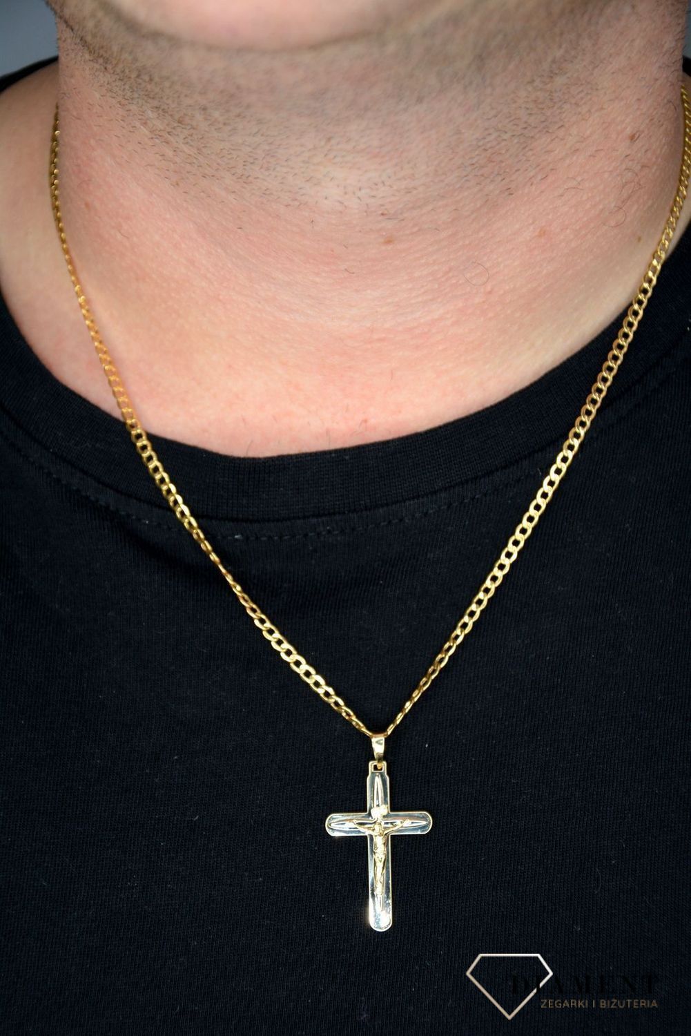 Złota zawieszka na łańcuszek krzyżyk z wizerunkiem Jezusa DIA-ZAW-0121-585.jpg