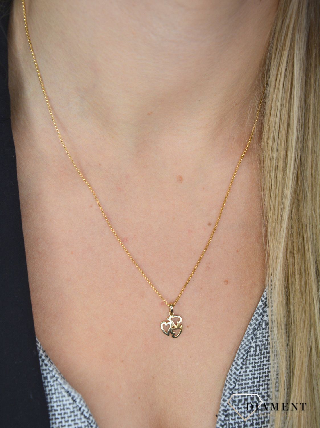 Złota zawieszka 585 trzy serca razem DIA-ZAW-0354-585.jpg