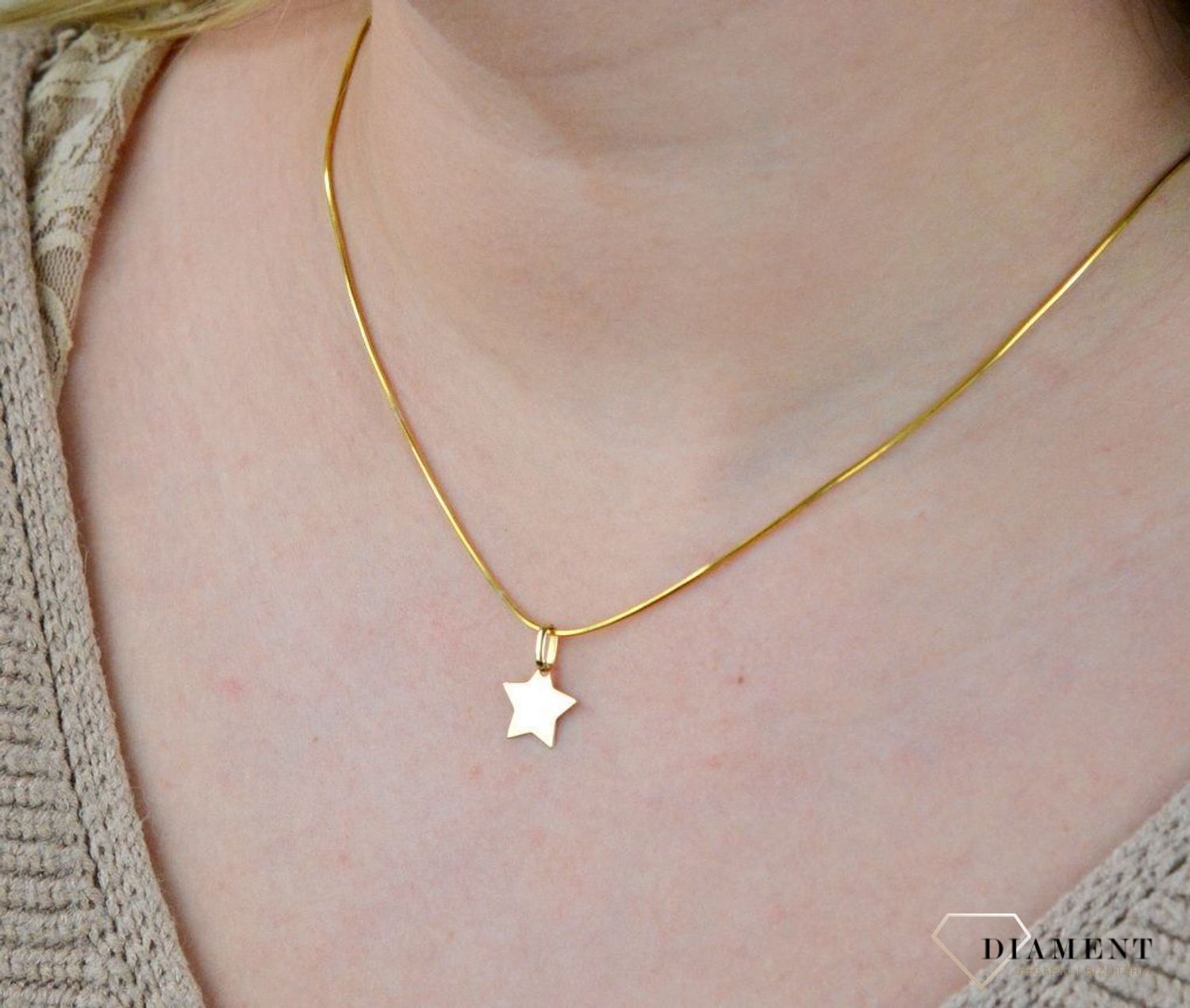 Złota zawieszka 585 gładka gwiazdka do graweru DIA-ZAW-0357-585.jpg