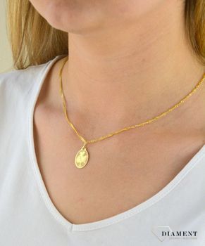Zawieszka złota owalna Bocian DIA-ZAW-0521-585. Złota owalna zawieszka. Zawieszka symbolizująca narodziny, ciąże. Zawieszka złota dla ukochanej. Złota owalna zawies.JPG