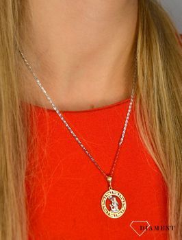 Złota zawieszka 585 znak zodiaku Wodnik DIA-ZAW-0818-585 💎 Złota zawieszka w okrągłym kształcie ze znakiem zodiaku wodnik w kolorze białego złota 💎 (3).JPG