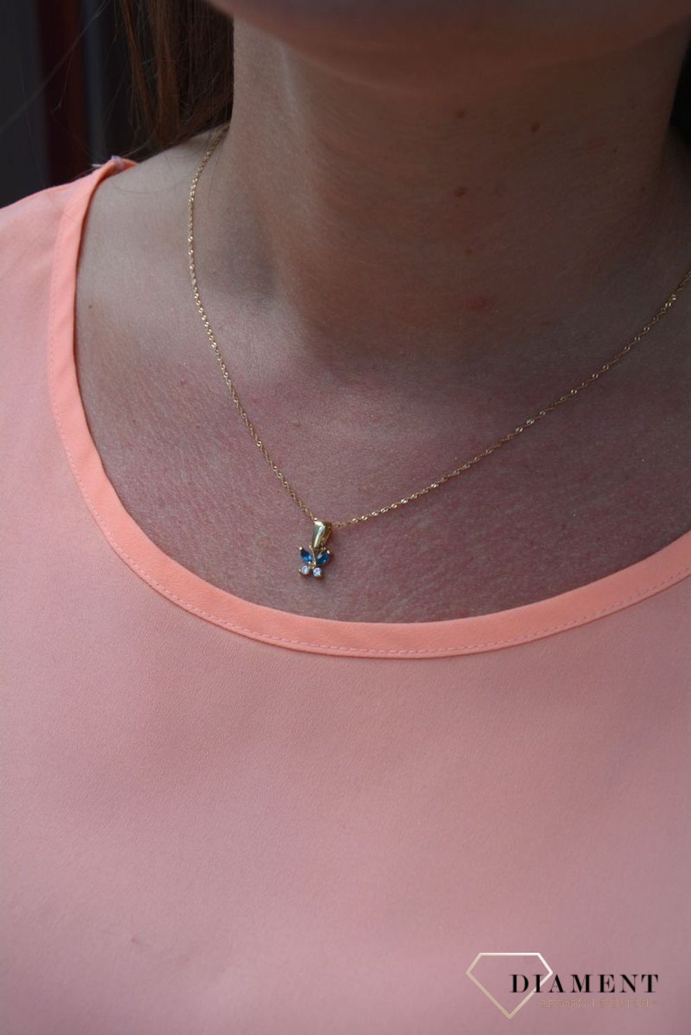 Złota zawieszka 585 motylek niebieski DIA-ZAW-0886-585.jpg