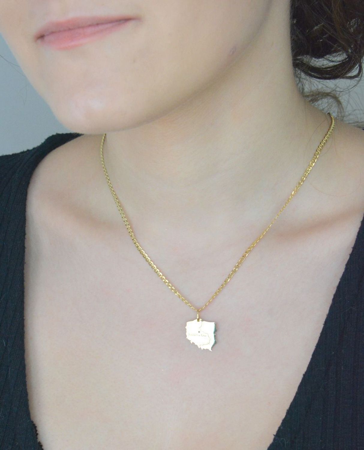 Zawieszka złota mapa Polski miasto Inowrocław, pamiątka z Inowrocławia, pr 585 DIA-ZAW-0922-585. Kocham Inowrocław. Zawieszka dla Inowrocławian. Pamiątka z Ina. Zawieszka mapa z Inowrocławiem. 1.jpg