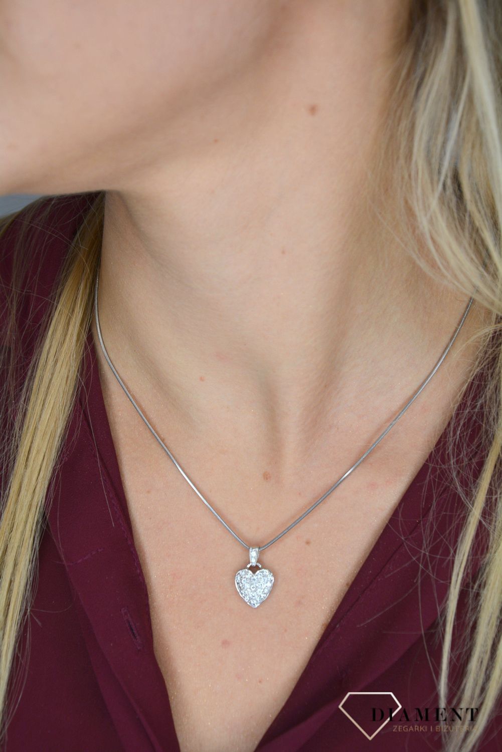 Złota zawieszka serce z cyrkoniami białe złoto DIA-ZAW-0932-585.15.jpg