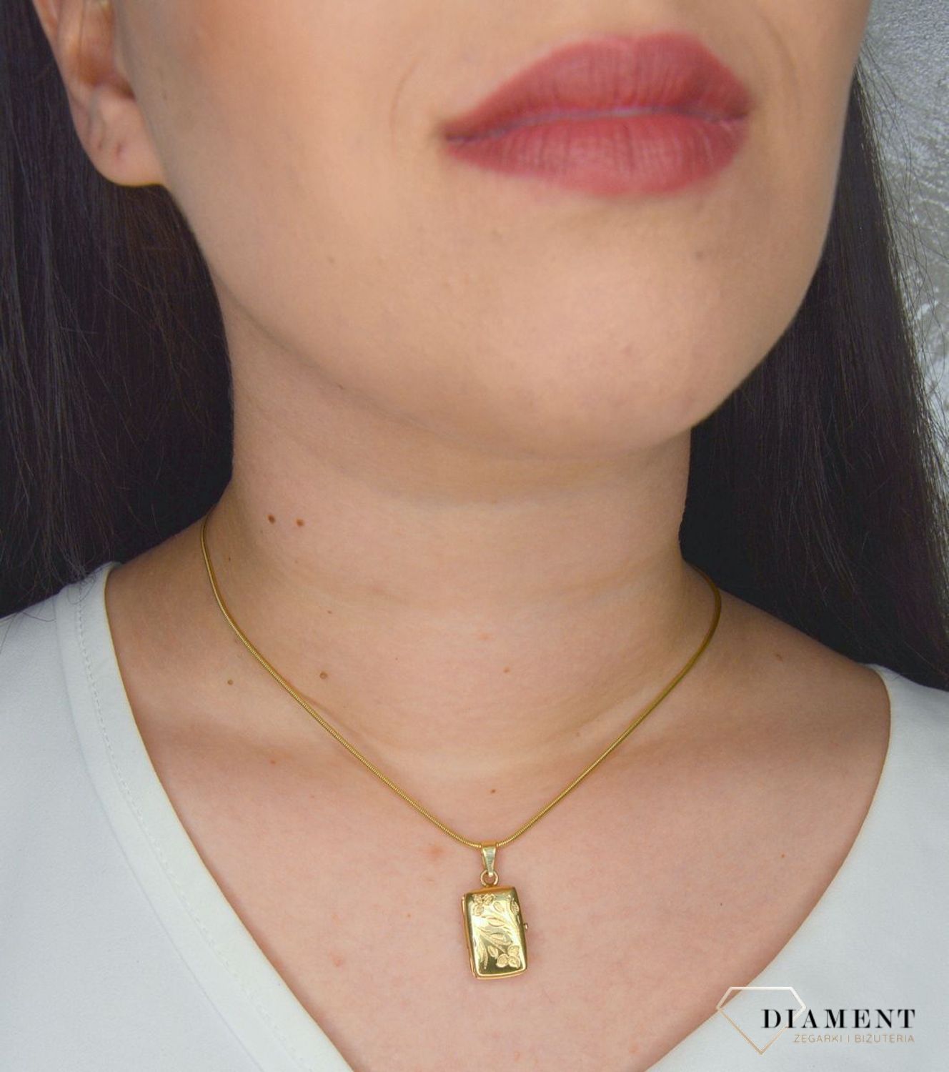 Złota zawieszka 585 puzderko prostokątne z grawerem DIA-ZAW-0967-585 (1).jpg