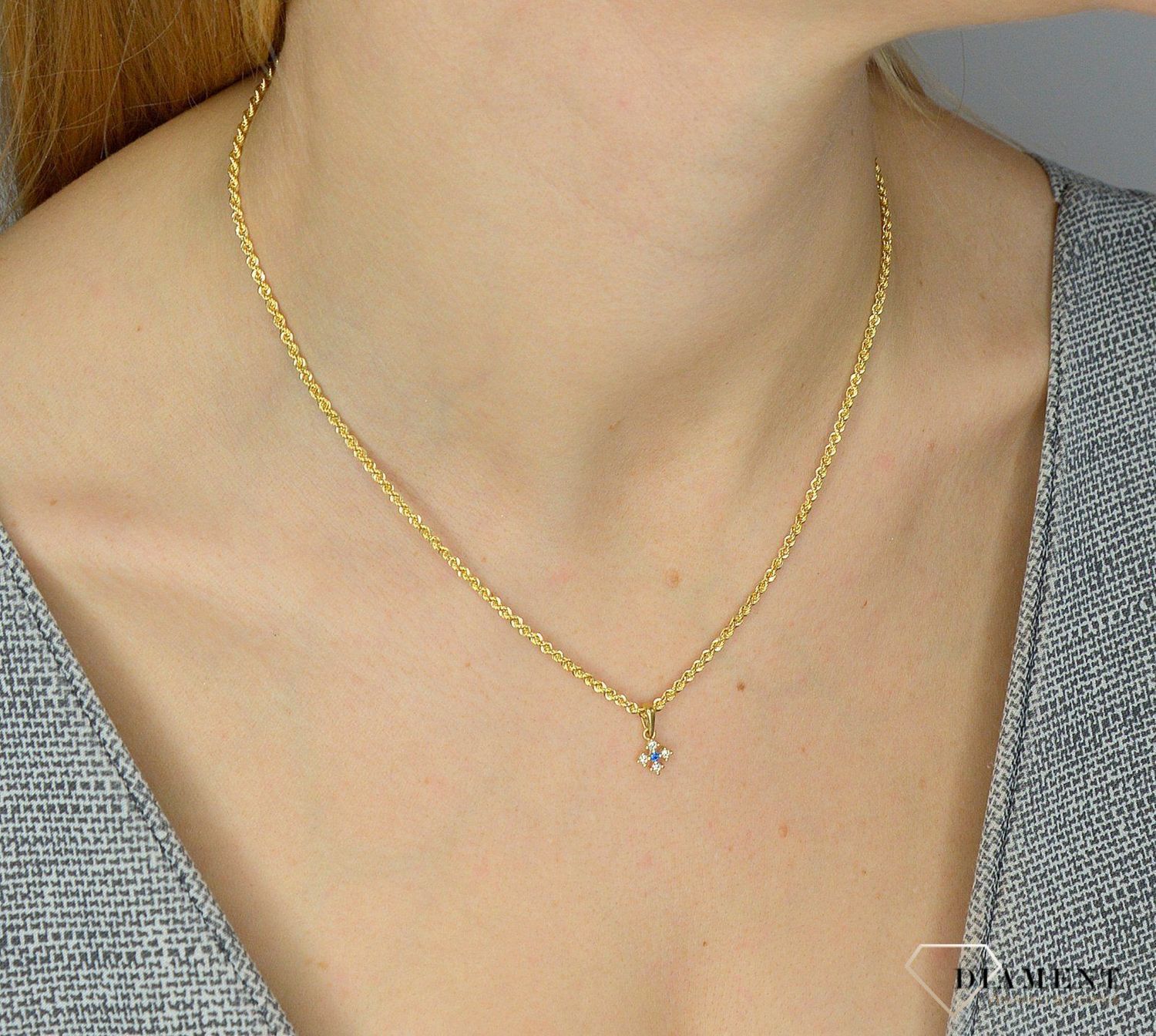 Złota zawieszka 585 z cyrkonią DIA-ZAW-0993K-585.jpg