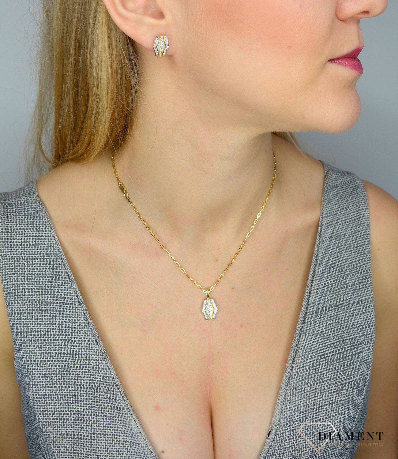 Złota zawieszka 585 ozdobiona cyrkonią DIA-ZAW-1000K-585.jpg