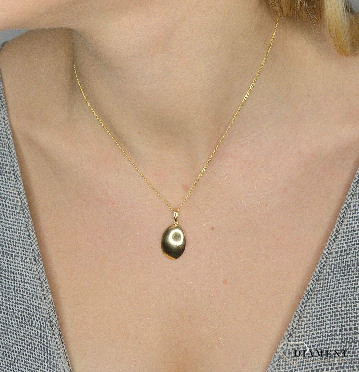 Złota zawieszka 585 gładki owal DIA-ZAW-1003K-585.jpg