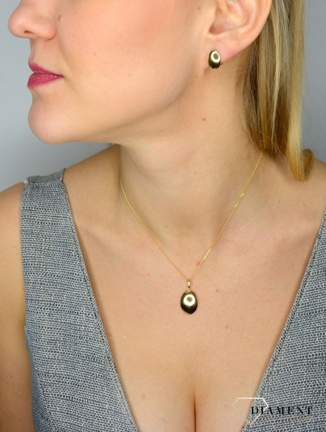 Złota zawieszka 585 gładki owal DIA-ZAW-1003K-585.jpg