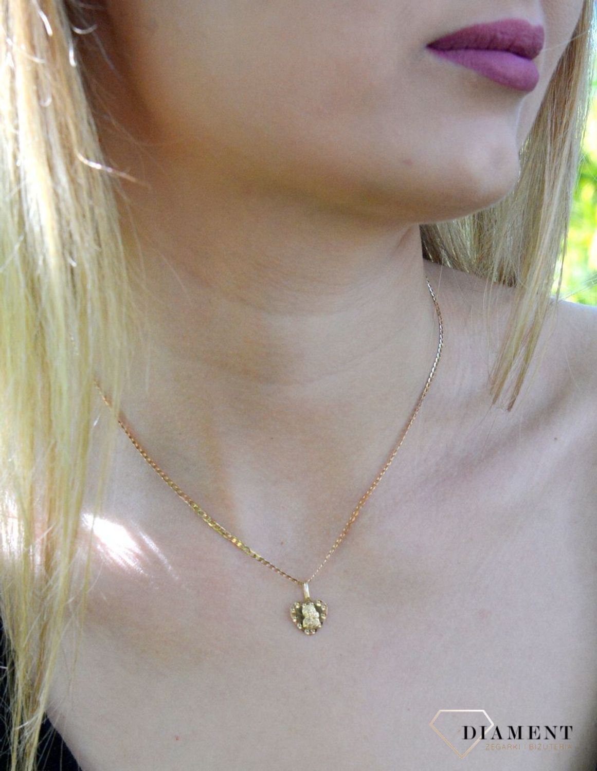 Medalik złoty  Ażurowe serce Matka Boska Częstochowska  585 DIA-ZAW-10254-585b.jpg