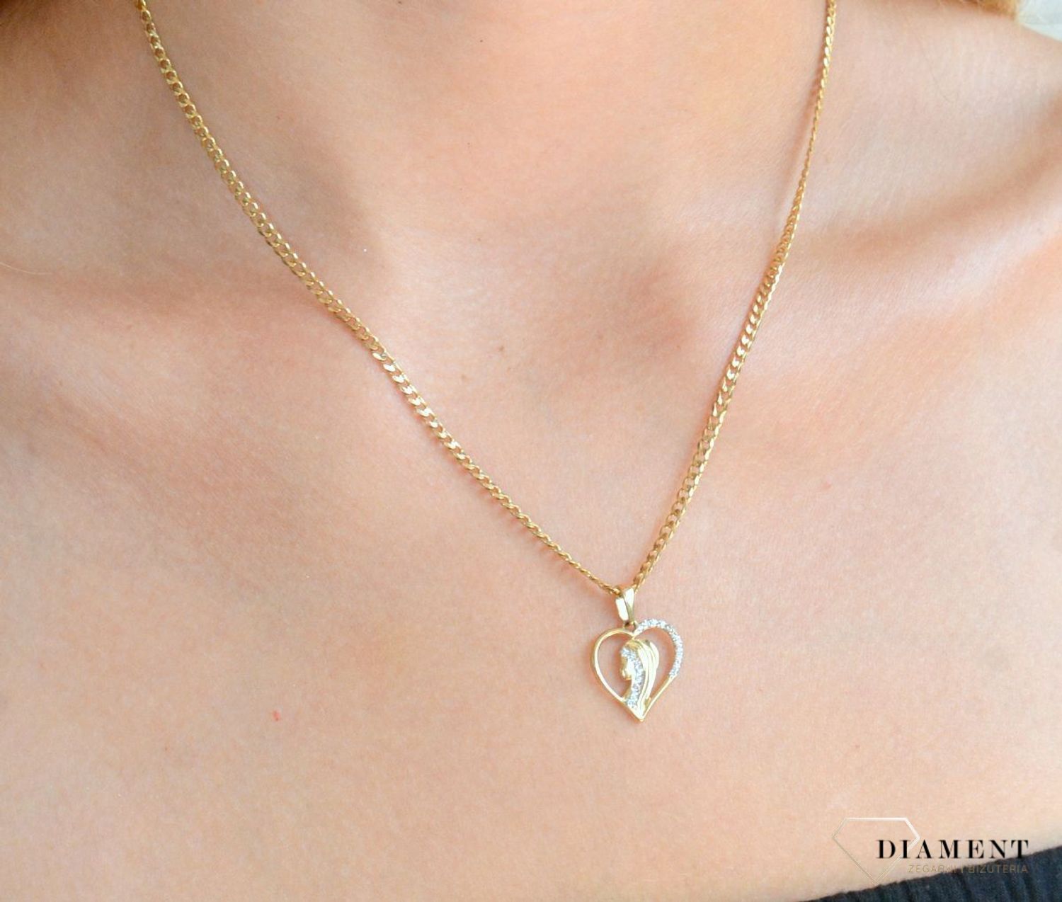 Zawieszka złota medalik Matka Boska 585 DIA-ZAW-10365-585.jpg