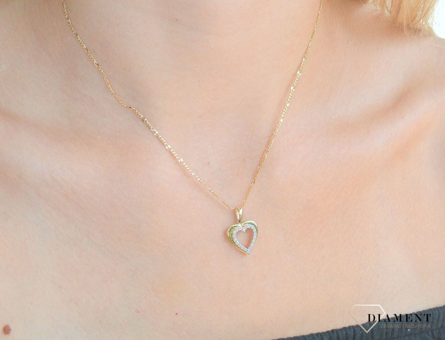 Zawieszka złota Serduszko z cyrkoniami 585 DIA-ZAW-10366-585.jpg