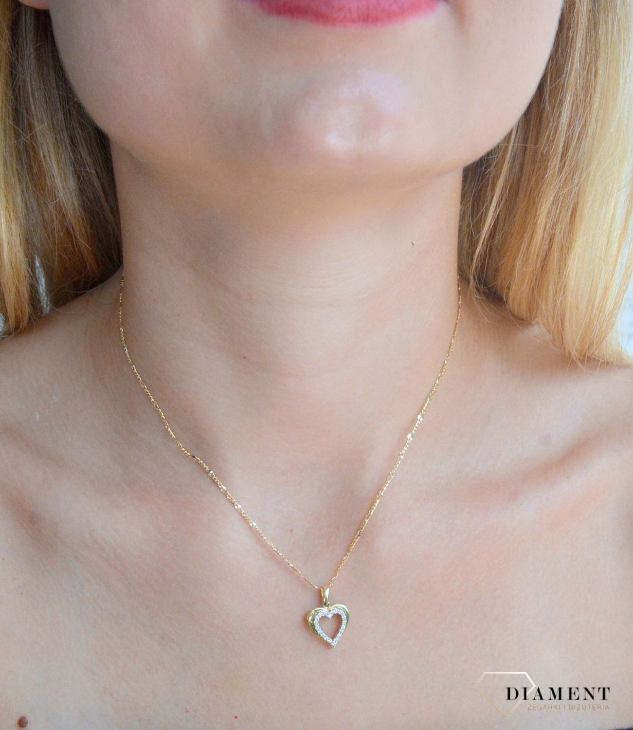 Zawieszka złota Serduszko z cyrkoniami 585 DIA-ZAW-10366-585.jpg