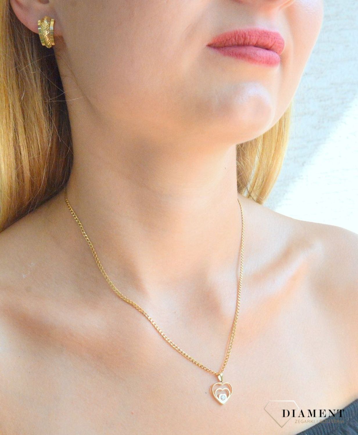 Zawieszka złota Trzy serduszka 585 DIA-ZAW-10367-58 (2).jpg