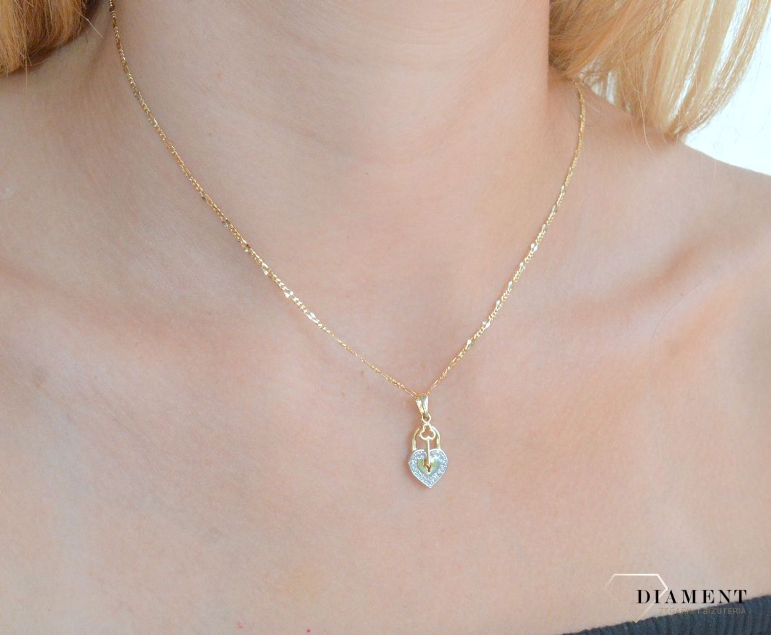 Zawieszka złota Kłódka z kluczykiem 585 DIA-ZAW-10370-585.jpg