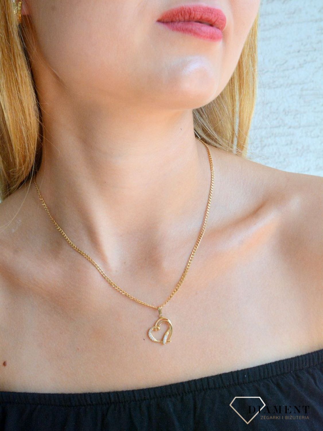 Zawieszka złota Trzy połowy serca 585 DIA-ZAW-10407-585 (1).jpg