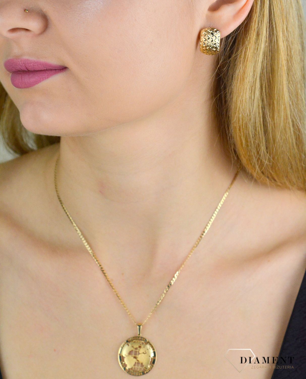 Złota zawieszka damska do łańcuszka Kula Ziemska Świat jest Twój 585 DIA-ZAW-10461-585.jpg