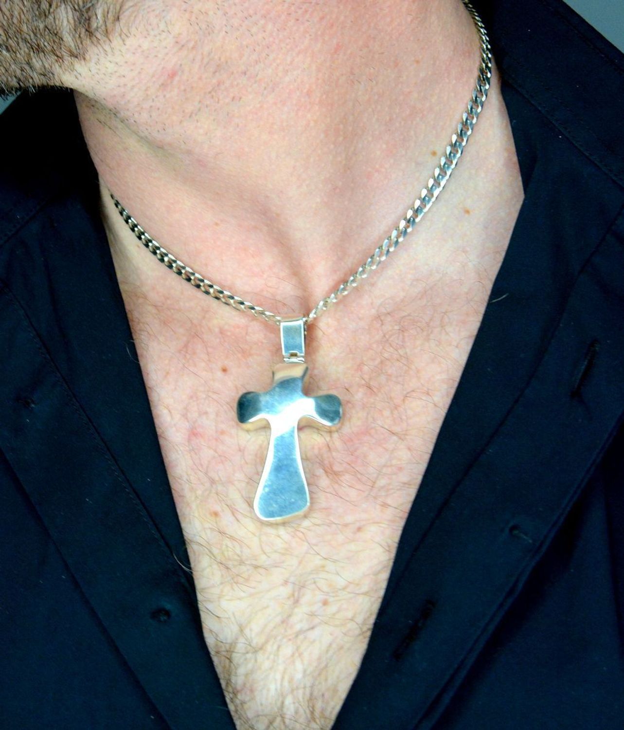 Duży srebrny krzyż męski 5 cm DIA-ZAW-10573-925. Srebrna zawieszka. Zawieszka srebrna krzyż. Duży srebrny krzyż. Srebrny krzyż dla mężczyzny. Krzyż srebrny na prezent..jpg