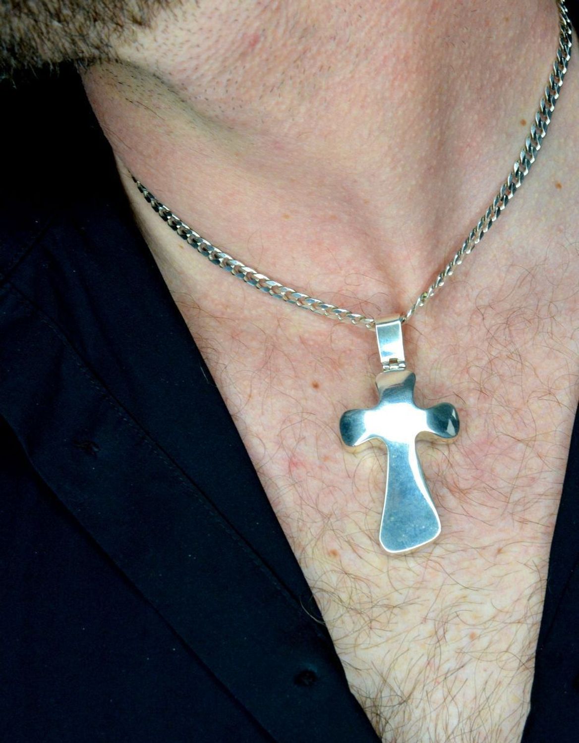 Duży srebrny krzyż męski 5 cm DIA-ZAW-10573-925. Srebrna zawieszka. Zawieszka srebrna krzyż. Duży srebrny krzyż. Srebrny krzyż dla mężczyzny. Krzyż srebrny na prezent..jpg