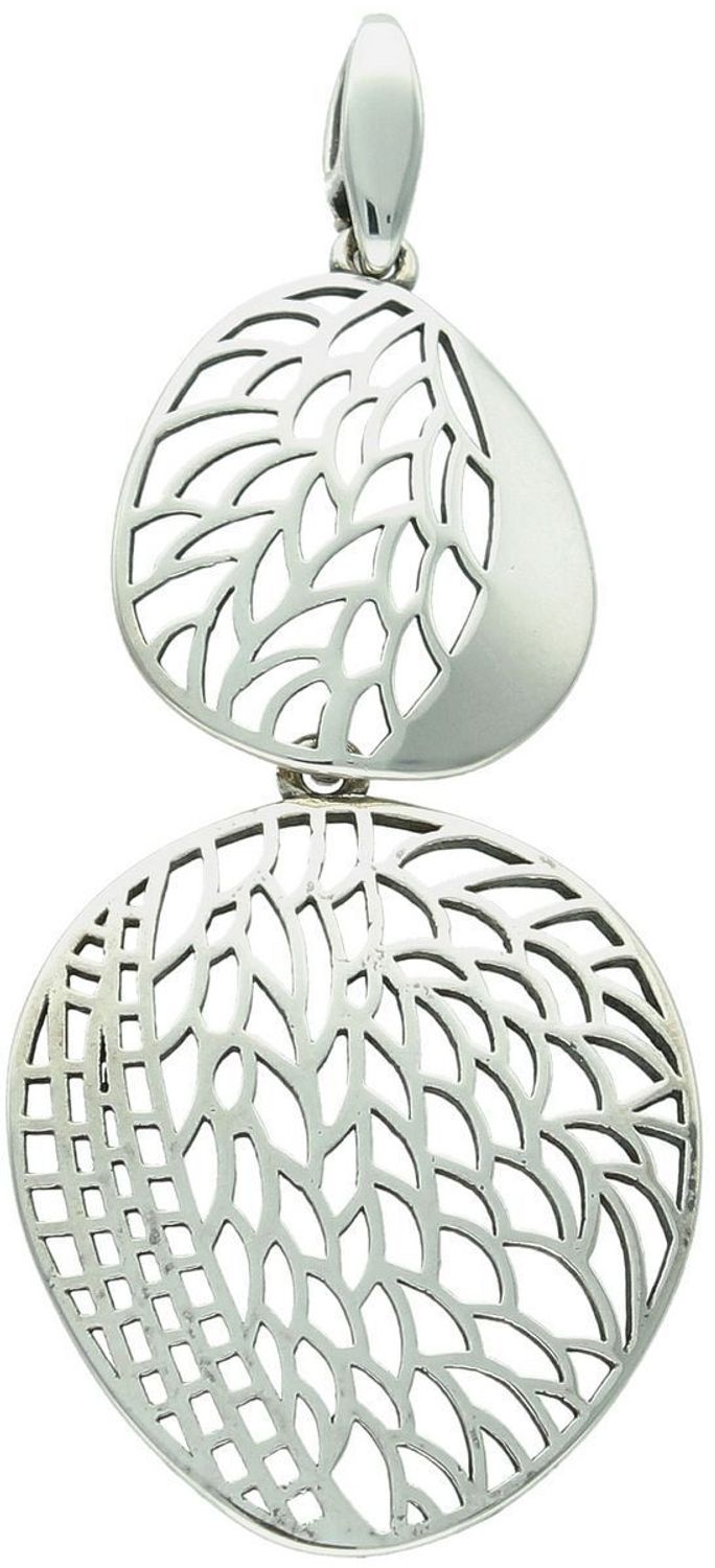 Elegancka srebrna zawieszka damska o geometrycznym, ażurowym wzorze. Wykonana z próby 925, długość 6 cm, szerokość 2,5 cm, waga 3,60 g – stylowy dodatek do łańcuszka.1.jpg