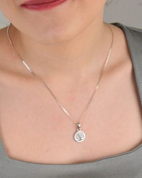 Zawieszka srebrna próba 925, drzewko szczęścia  DIA-ZAW-10615-925 Ta piękna zawieszka z wysokiej jakości srebra próby 925 przedstawia symbol drzewka szczęścia na okrągłej blaszce (3).JPG