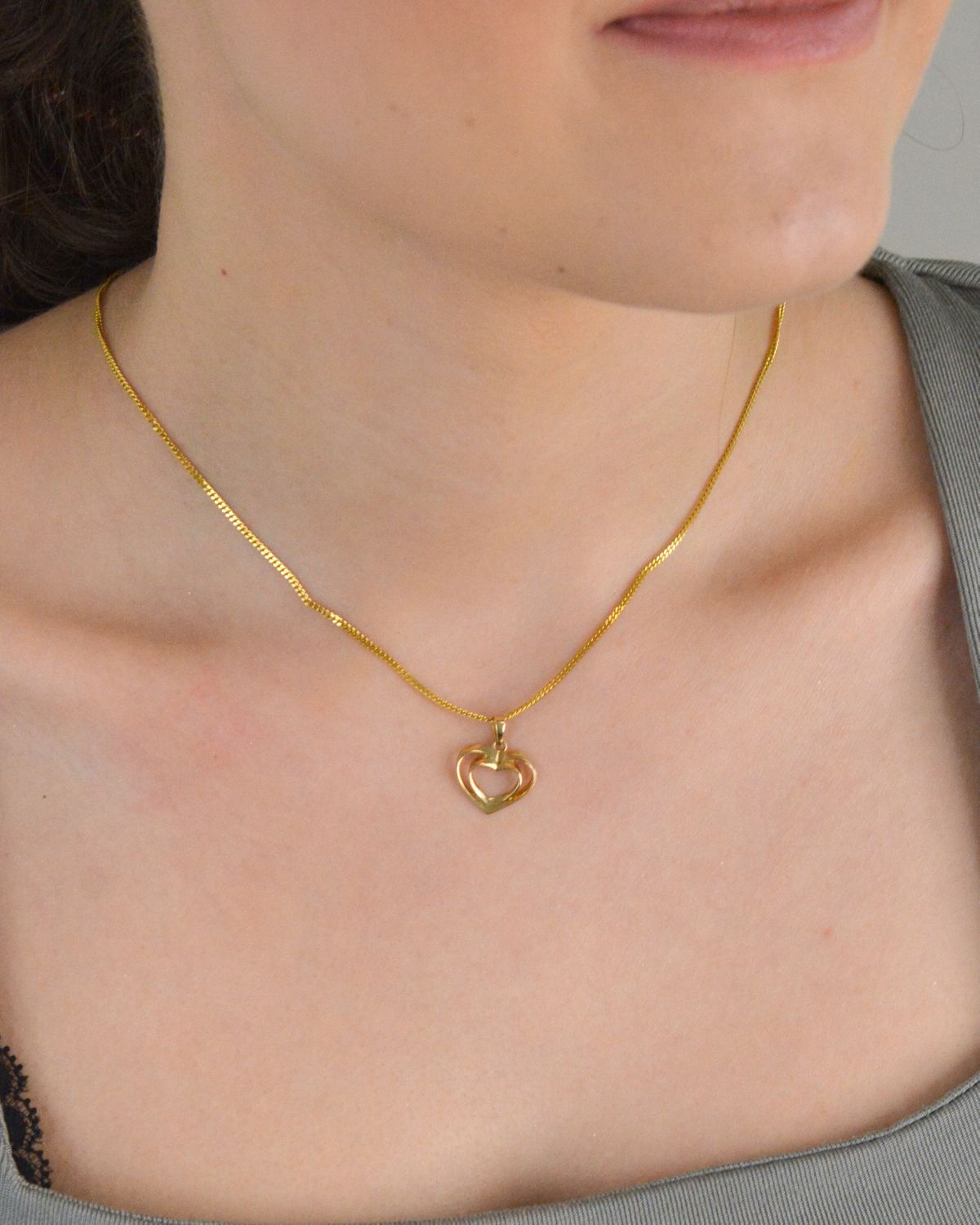 Złota zawieszka serce w sercu 585.jpg