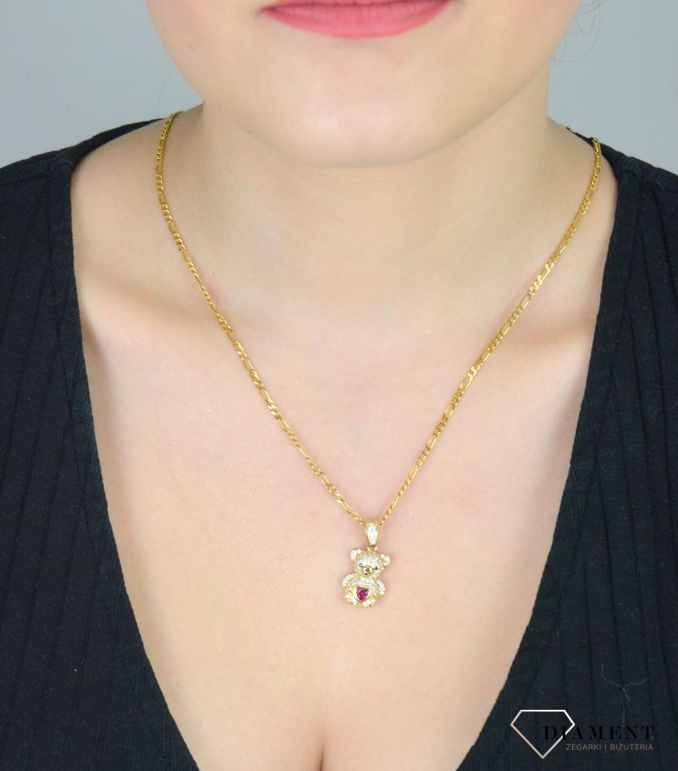 Złota zawieszka miś bogato ozdobiona cyrkoniami i rubinowym serduszkiem 585.jpg