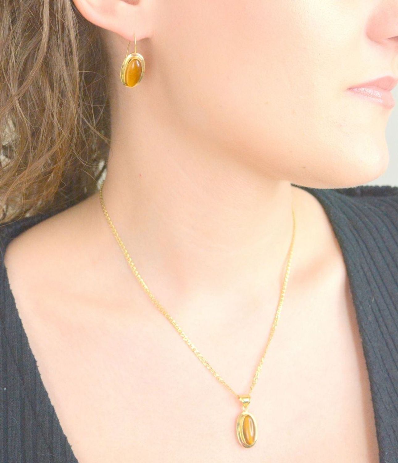 Złota zawieszka z kamieniem naturalnym tygrysie oko próba 585 DIA-ZAW-11126-585.jpg