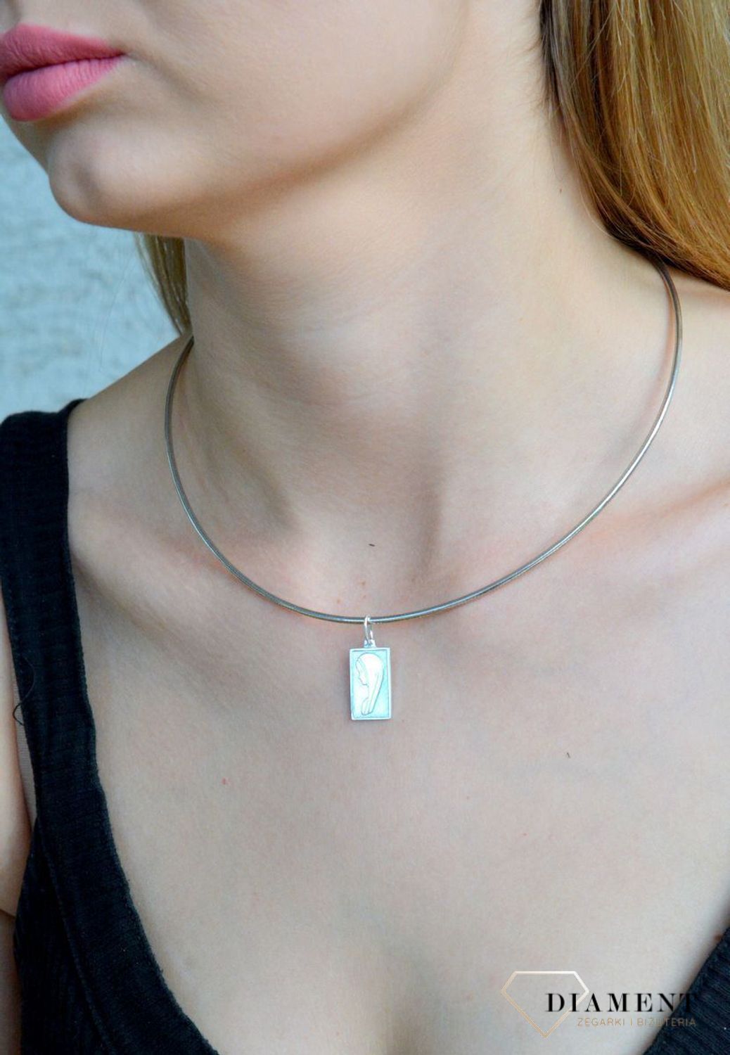 Srebrny medalik prostokątny z Matką Boską Fatimską  DIA-ZAW-11523-925. Srebrny medalik z Matką Boską. Medalik srebrny prostokątny. Srebrny medalik na pamiątkę Chrztu lub Komunii. Srebrny medalik z Matką Boską na prezent (2).jpg