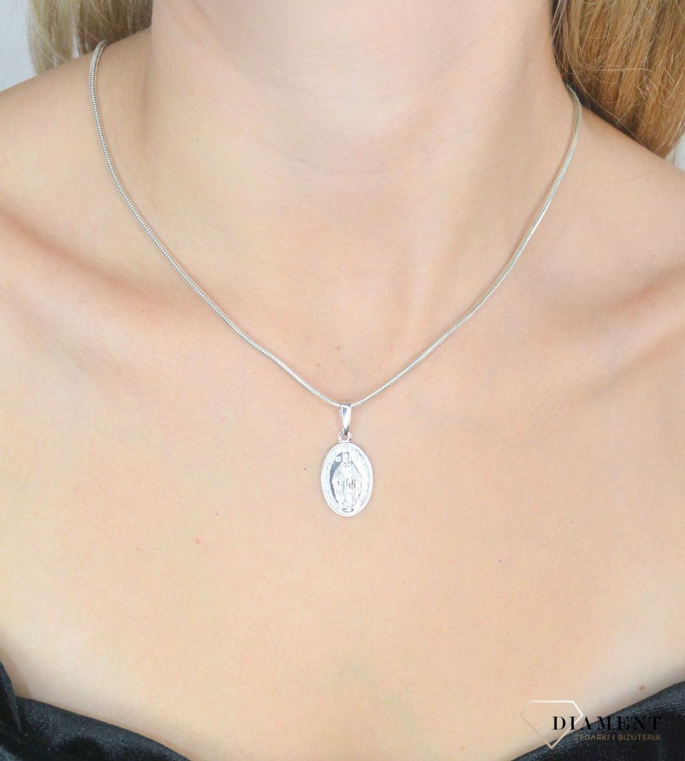 Srebrna zawieszka owalny rodowany medalik dwustronny Matka Boża Niepokalana DIA-ZAW-11543R-925.jpg