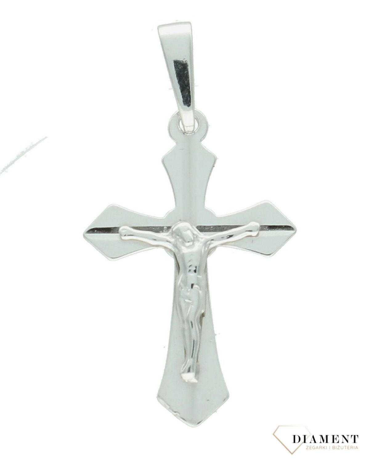 Srebrna zawieszka krzyż z wizerunkiem Jezusa Chrystusa DIA-ZAW-11558-925.  Srebrna zawieszka. Srebrna zawieszka krzyżyk. Srebrny krzyż z Jezusem. Krzyżyk srebrny idealny na prezent..jpg