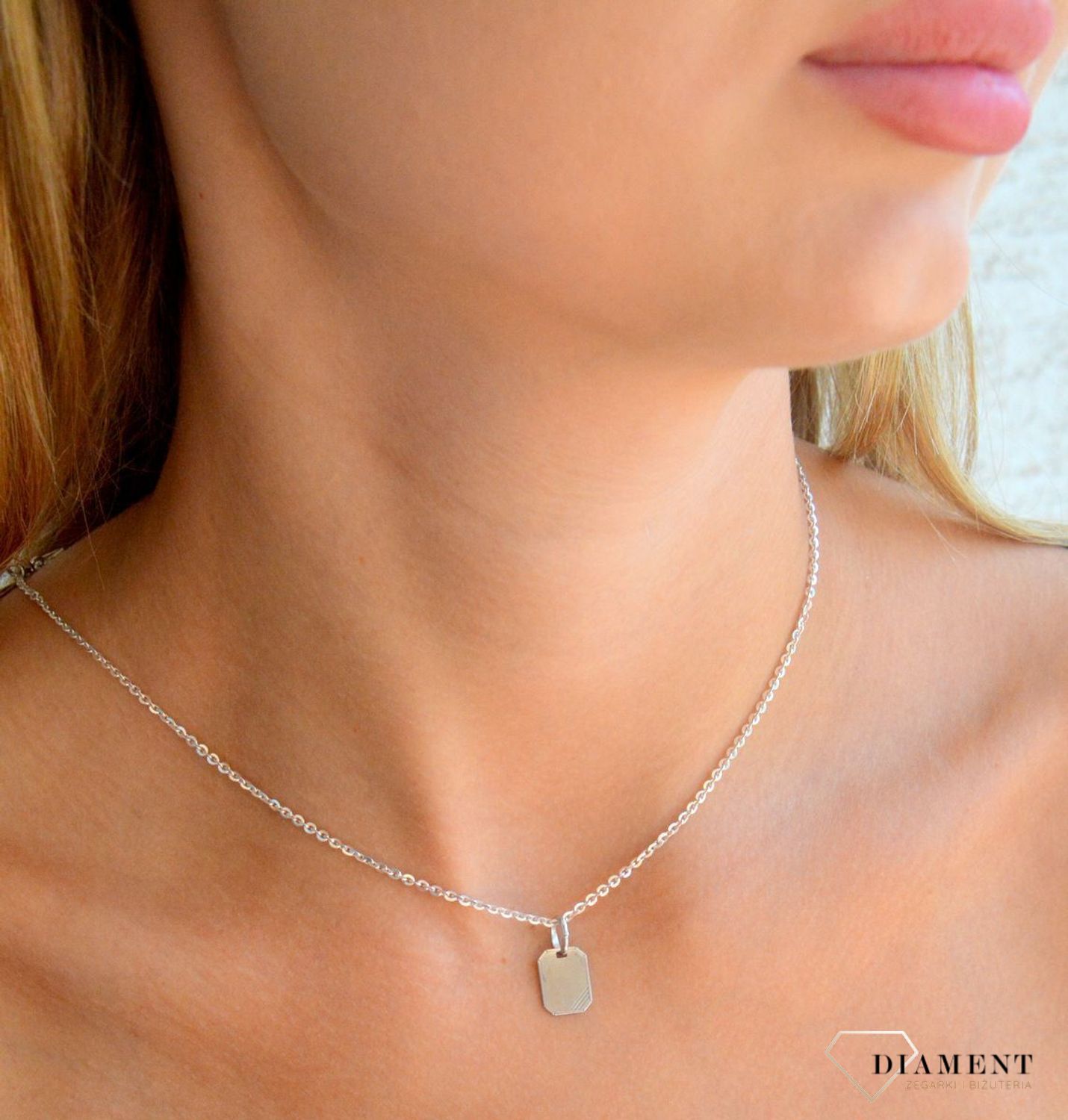 Srebrna zawieszka 925 prosta blaszka ozdobne grawerowanie DIA-ZAW-11837-925.jpg