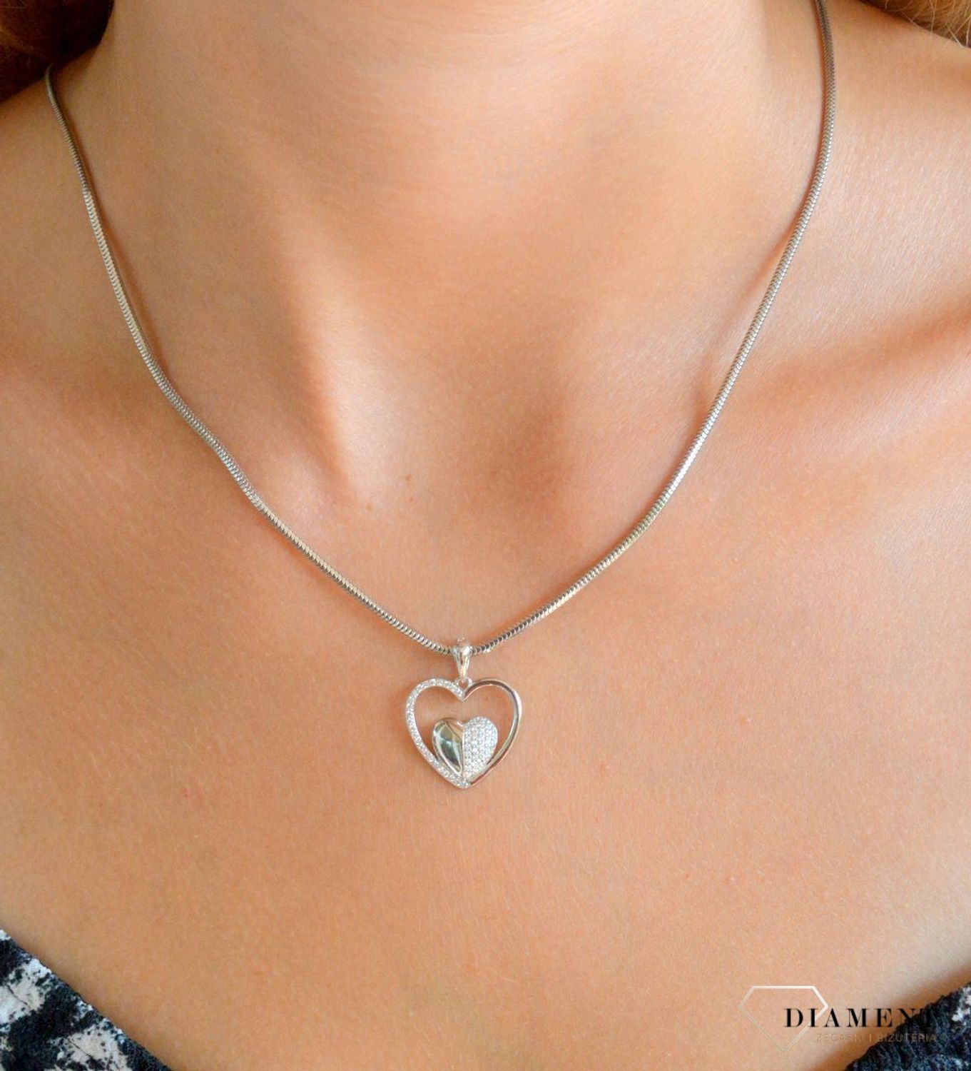 Srebrna zawieszka damska 925 podwójne serce z cyrkoniami DIA-ZAW-11846-925.jpg